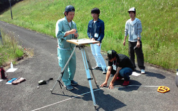 奈良大学文学部地理学科 測量実習